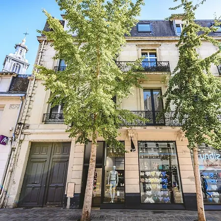 Saint Jacques - Climatise En Centre *